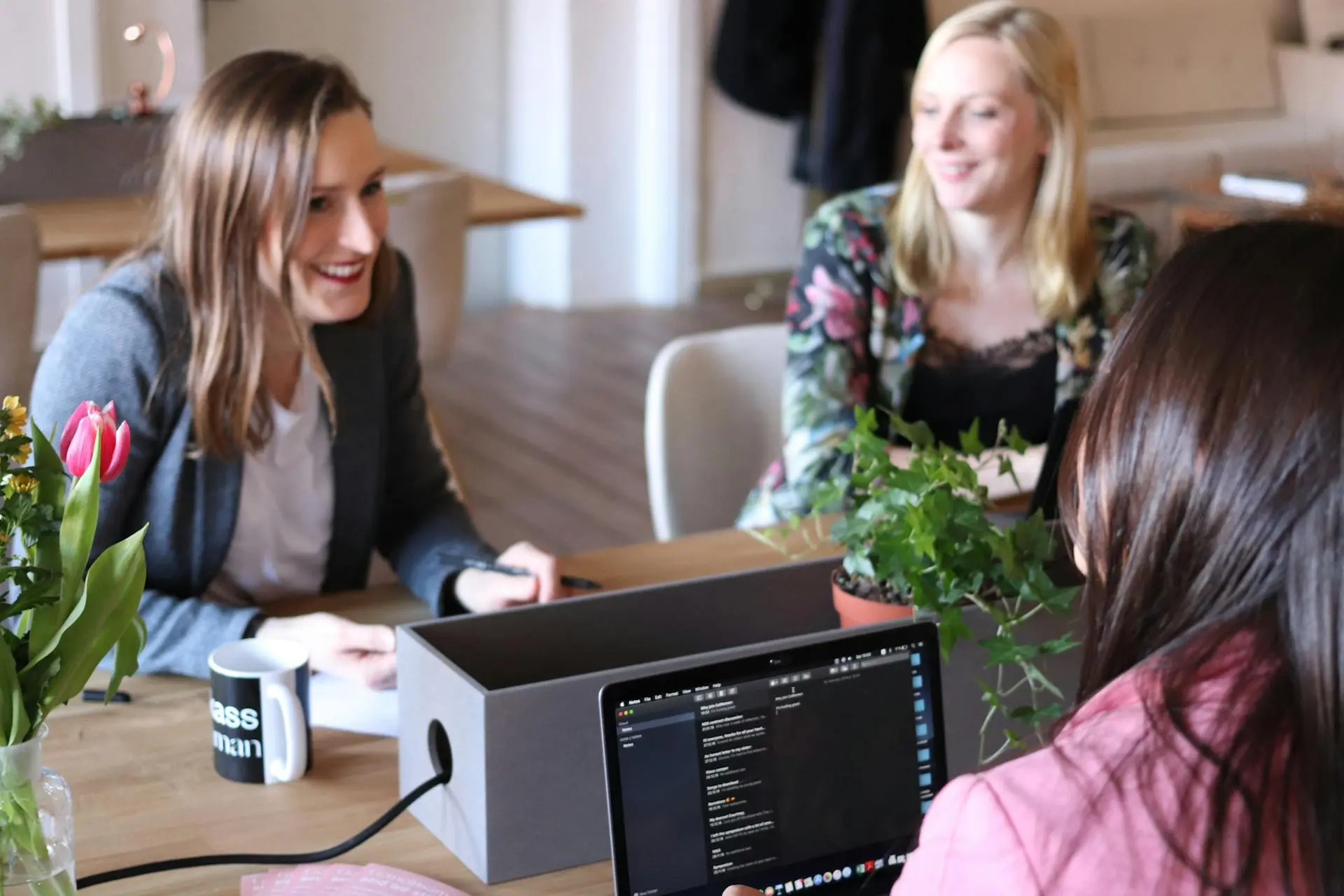 WordPress website laten maken in Deventer- Wat kost een website WordPress website laten maken in Deventer - Wat kost een website? ondernemers bespreken samen de kosten van een nieuw websiteproject